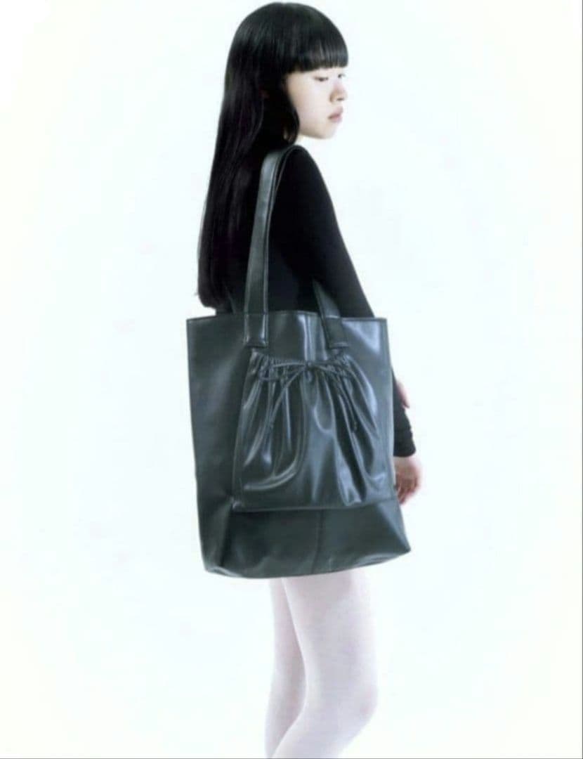 専用 AKIKOAOKI Hard worker bag classic bla Hard worker bag classic black AKIKOAOKI – AKIKOAOKI(アキコアオキ