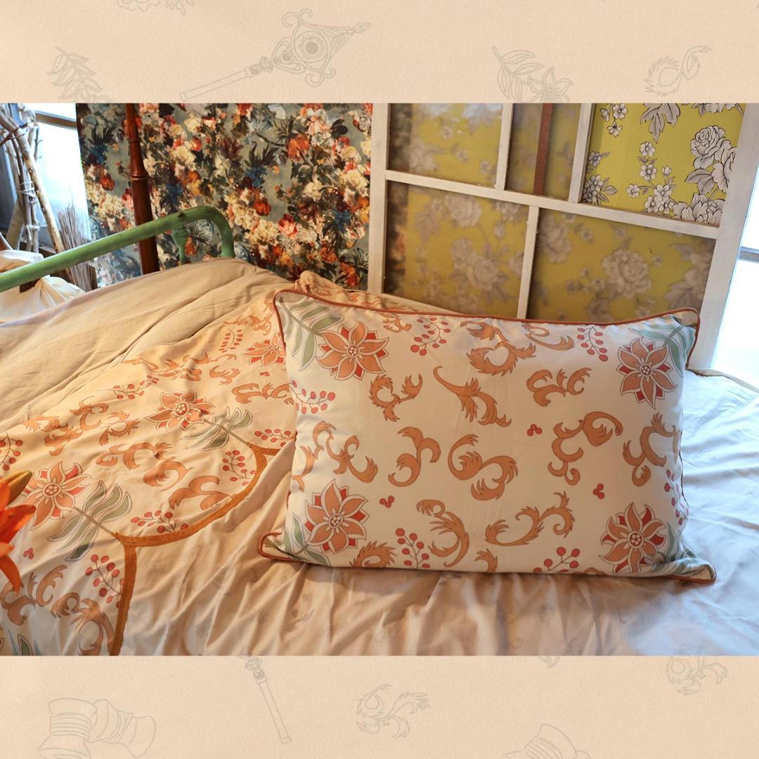 新品 ハウルの動く城 枕・掛け布団カバーセット - メルカリ