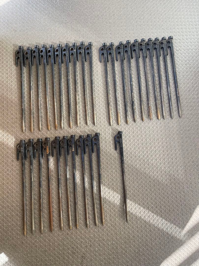  peak ソリッドステーク30 30本セット ソリッドステーク30×10本・40×4本 セット | アウトドア用品