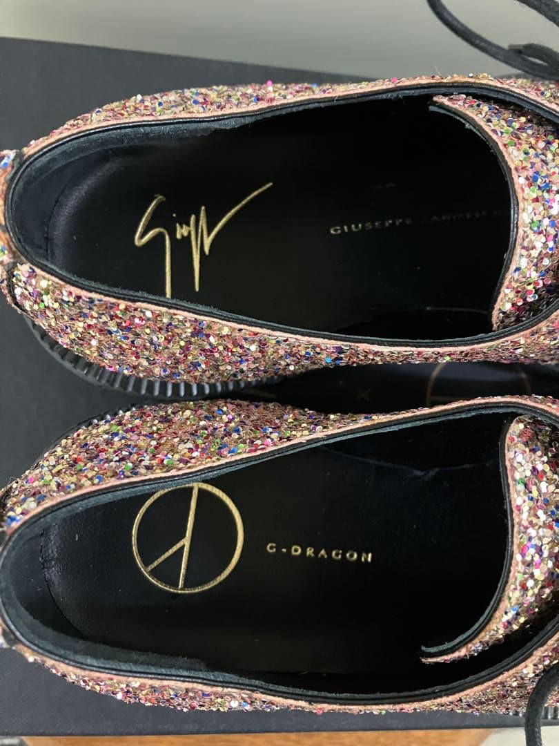 〓GIUSEPPE ZANOTTI×PEACEMINUSONE〓 グリッター 靴 - メルカリ