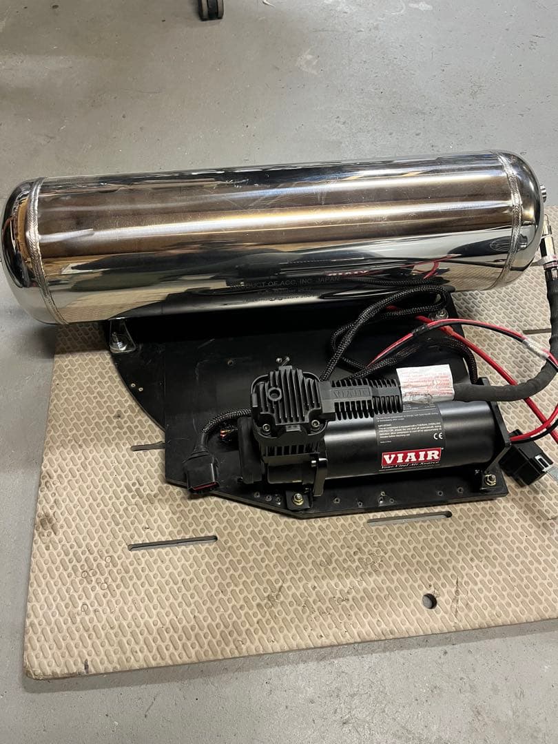 エアサス30アルファード、ヴェルファイアACCエアランナー - メルカリ