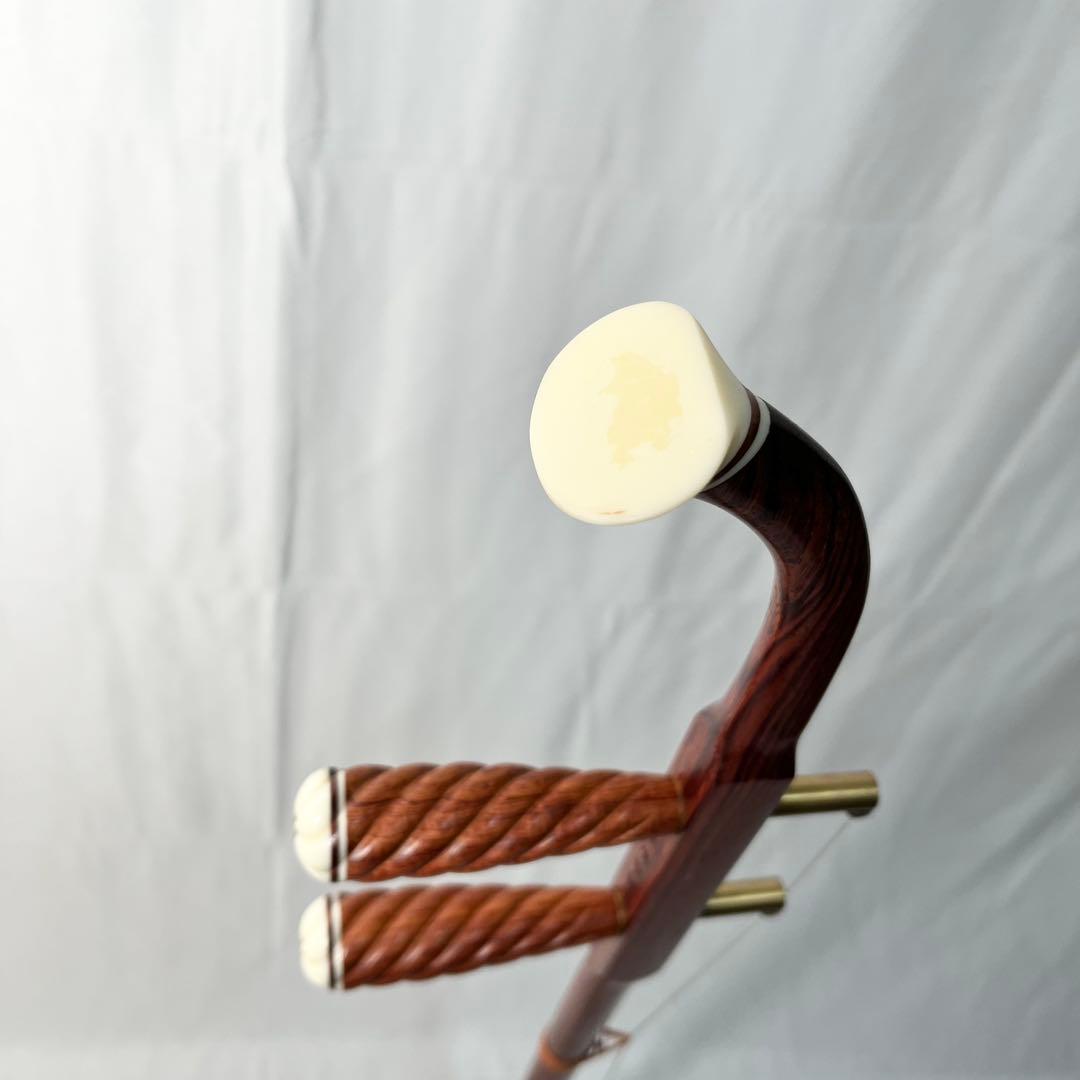 二胡 宋廣寧製 ケース付き ねじれ糸巻き 楽器 民族楽器 - メルカリ