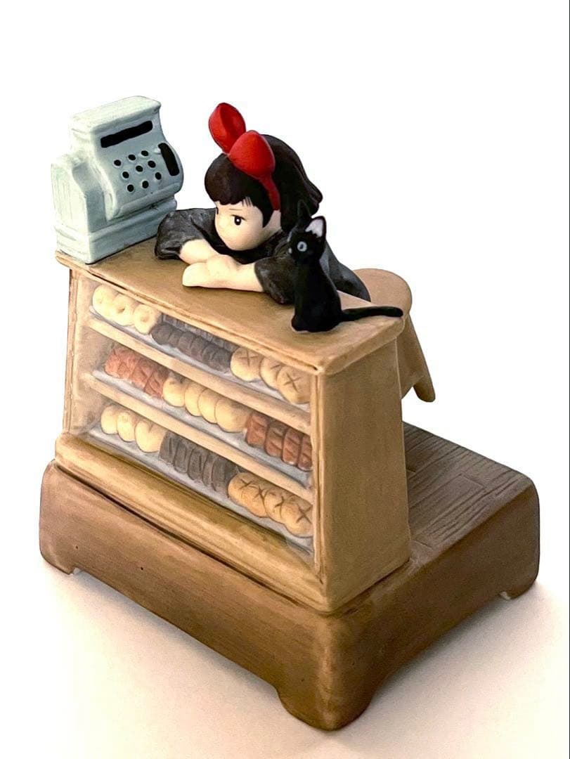 ☆未使用☆ジブリ魔女の宅急便✴︎キキ店番✴︎陶器製オルゴール