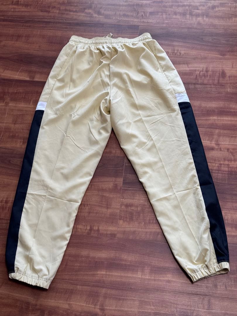 【美品】NIKE ナイキバスケットボール上下セットイエロー 《L/Mサイズ》