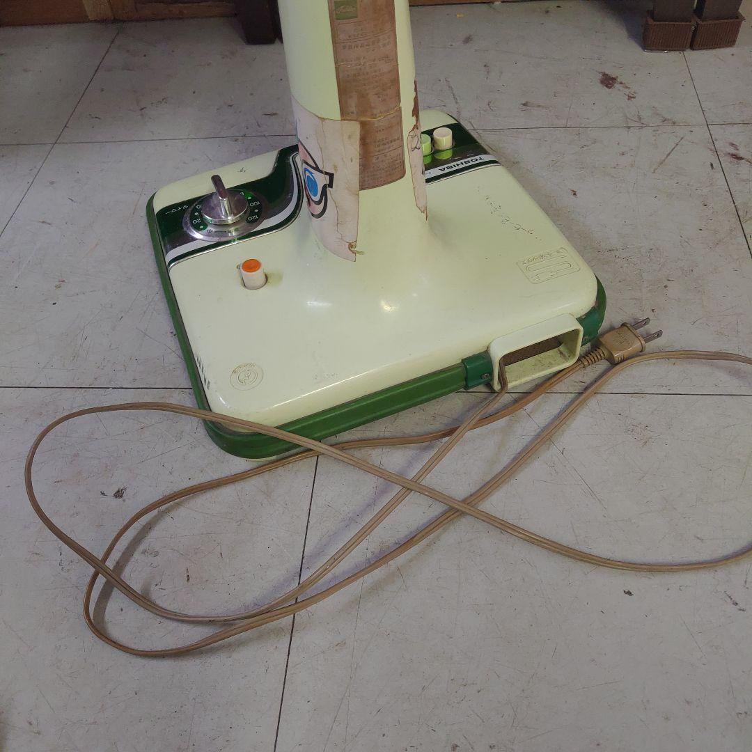 M026 東芝扇風機 TOSHIBA 4枚羽根 昭和レトロ F-221G - メルカリ