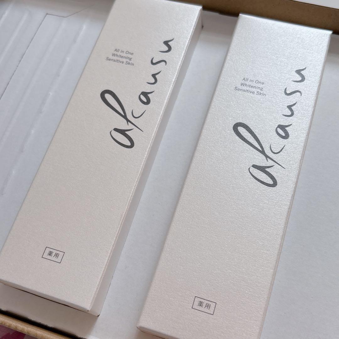 新品】アカウス akausu 薬用レッドネスリリーフゲル ホワイトニング