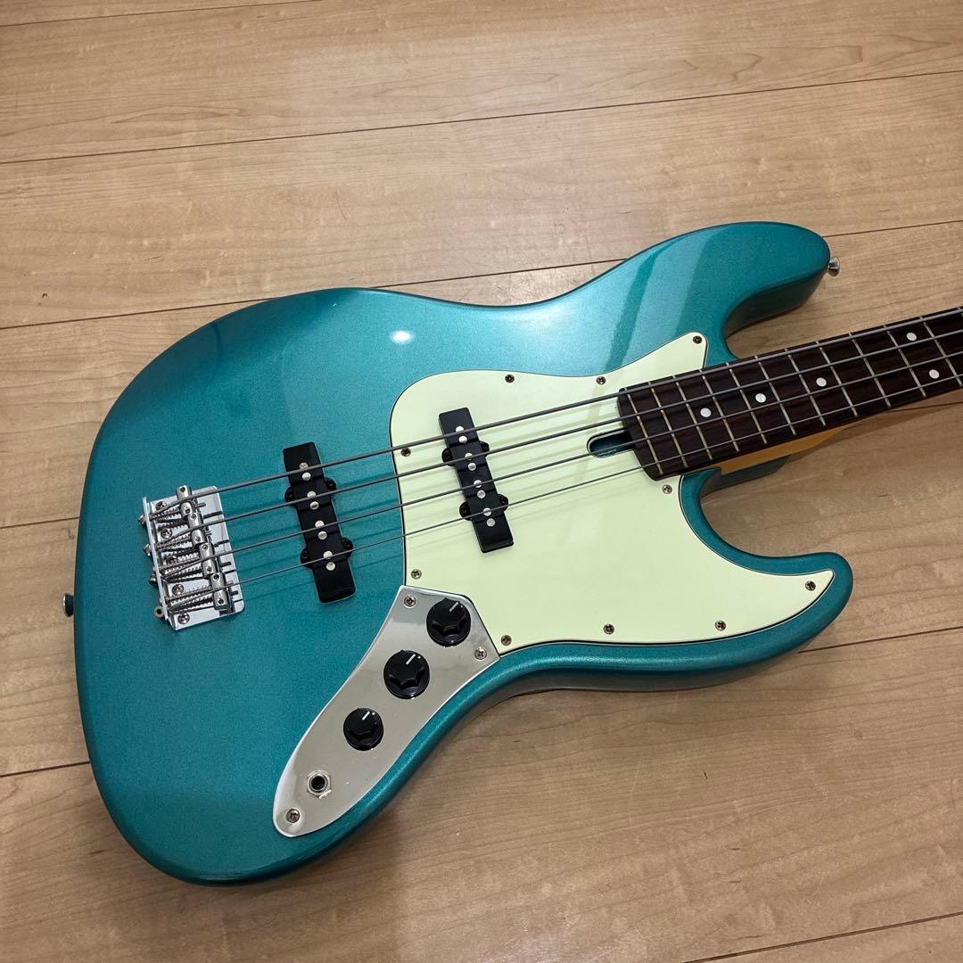 初期ロゴ バッカス ユニバースシリーズ ジャズベースタイプベース