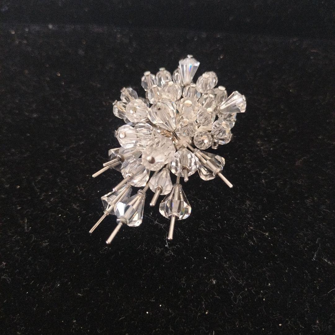 LOBMEYR ロブマイヤー メトロポリタン ブローチ the met ロブマイヤー『 メトロポリタン・ブローチ』 | クリスタル | 日経アート