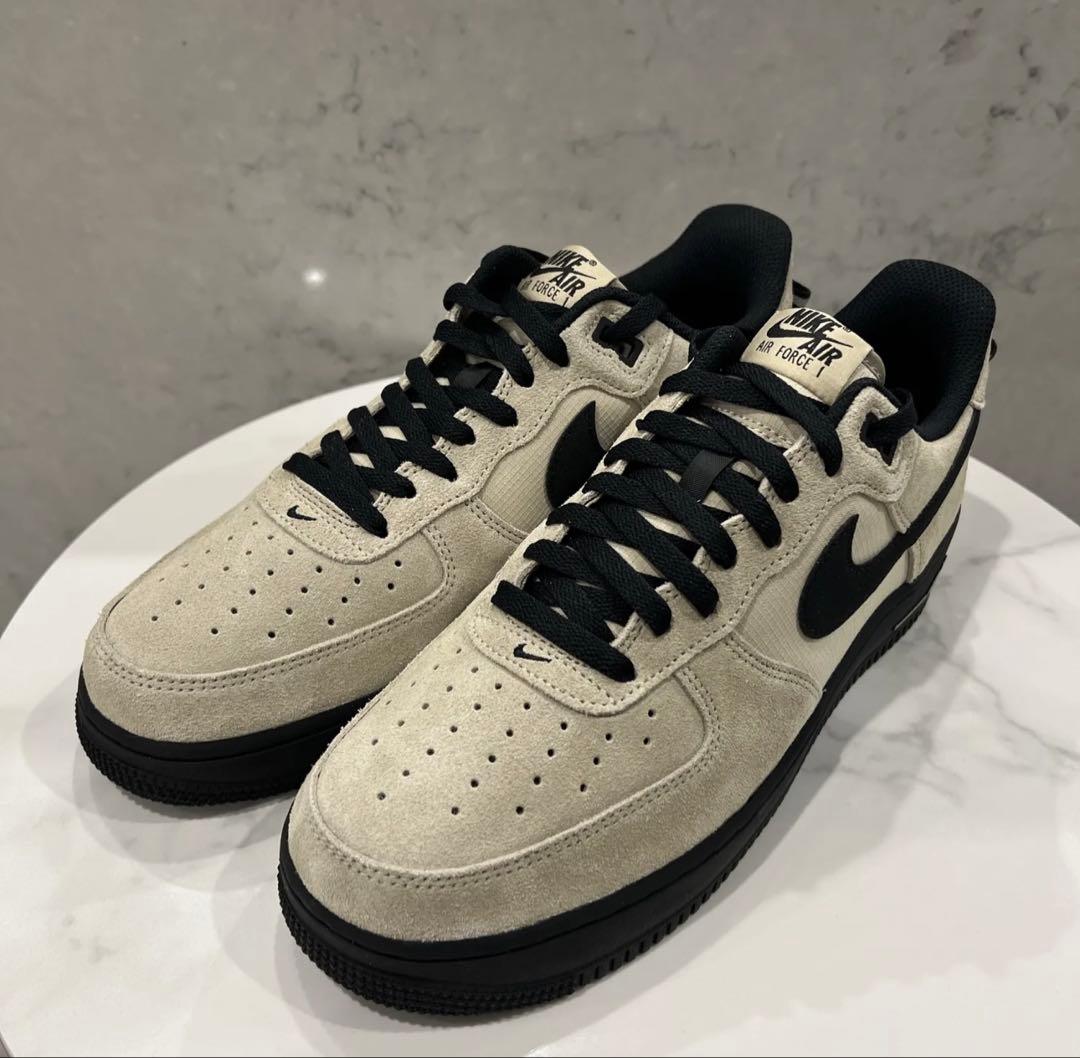 日本未発売】 新品NIKE AIR FORCE 1 '07 LV8 スニーカー - メルカリ