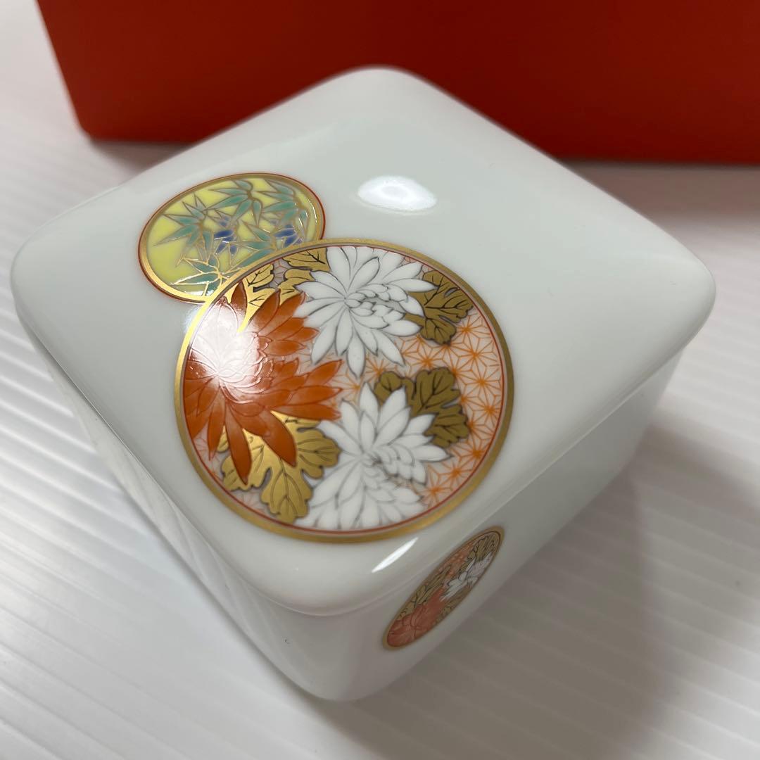 深川製磁 寿赤絵 蓋付 角型小鉢 2個セット - メルカリ