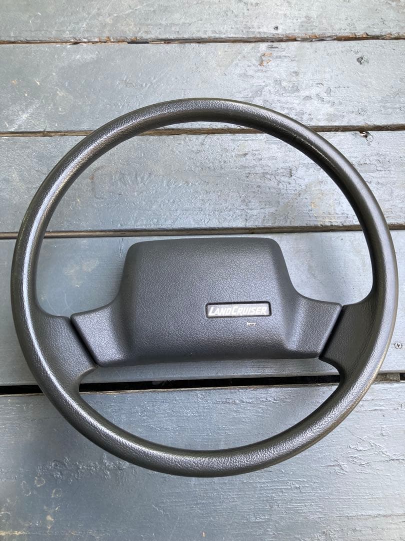 ランドクルーザー 60 純正ハンドル　エアバック無 　グレー　美品　当時物 ランクル60角目ハイルーフ5速マニュアル！アンヴィルグレー全塗装