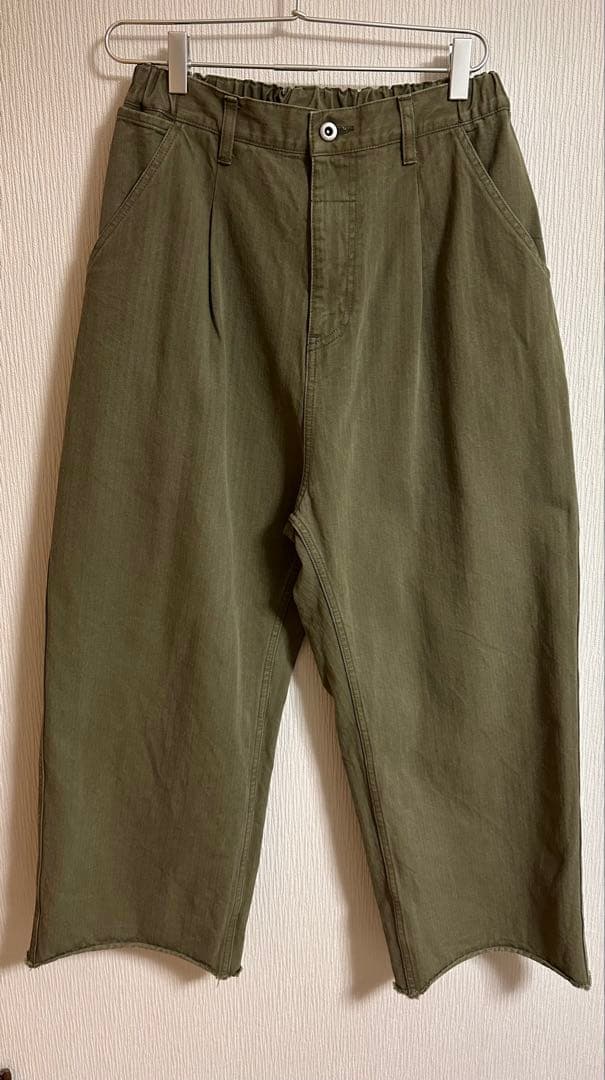 ジャーナルスタンダードラックス　ヴィンテージへリンボン　ペインターパンツ 予約》ヴィンテージヘリンボン スウィッチパンツのコーディネート