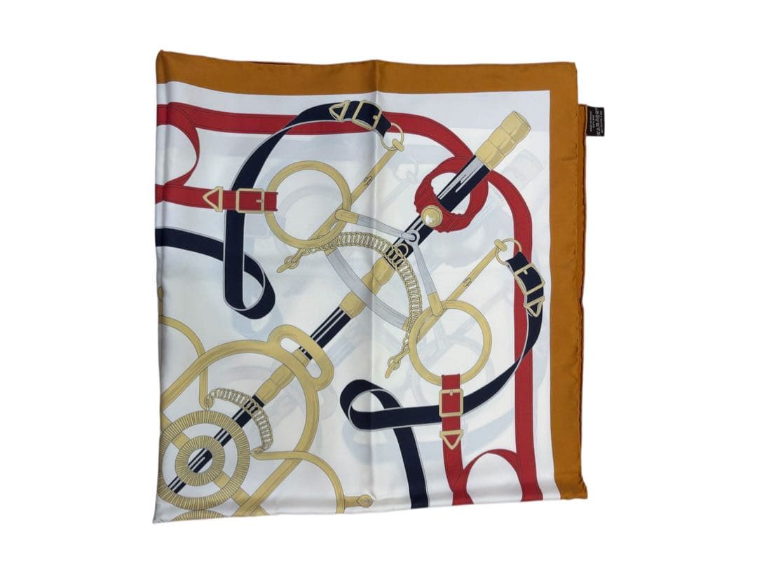 エルメス カレ 90 《エプロン・ドール》