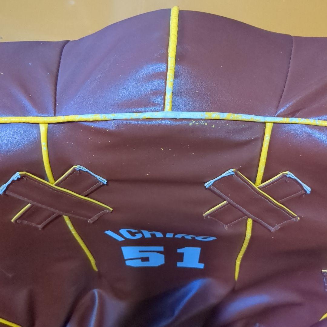 激レア！イチローグローブクッションAsahi三ツ矢サイダー懸賞品 - メルカリ