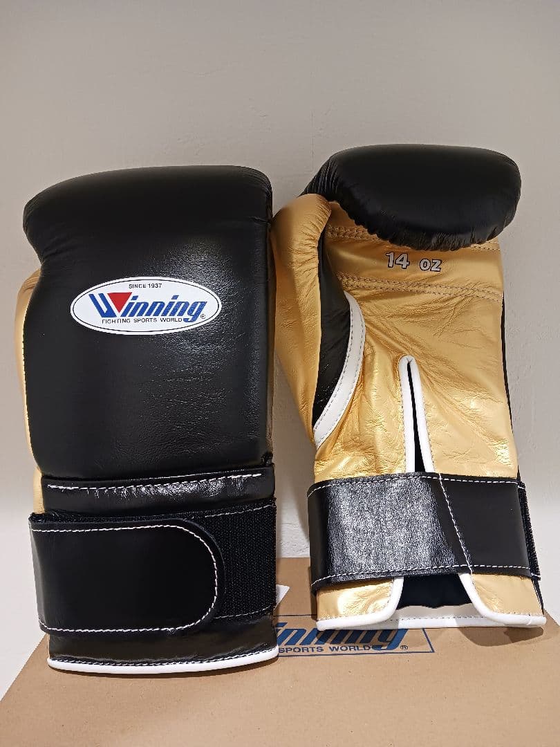 ウイニング　ボクシンググローブ　14oz 　黒　ゴールド 新品 ウイニング(WINNING) ボクシンググローブ プロフェッショナルタイプ 8