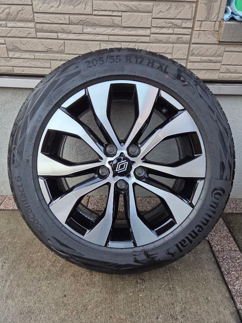 【プンプン】カングー3 純正タイヤ・ホイール 205/55/R17