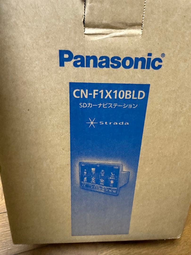 Panasonic 10型有機EL カーナビ CN-F1X10BLD 業界初の有機ELディスプレイ搭載10型大画面ナビ登場！ パナソニック