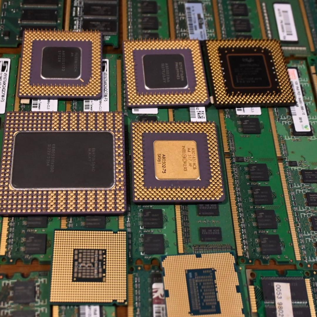 Intel PENTIUM PRO含むCPU及びメモリ数十枚 ジャンク 金 - メルカリ