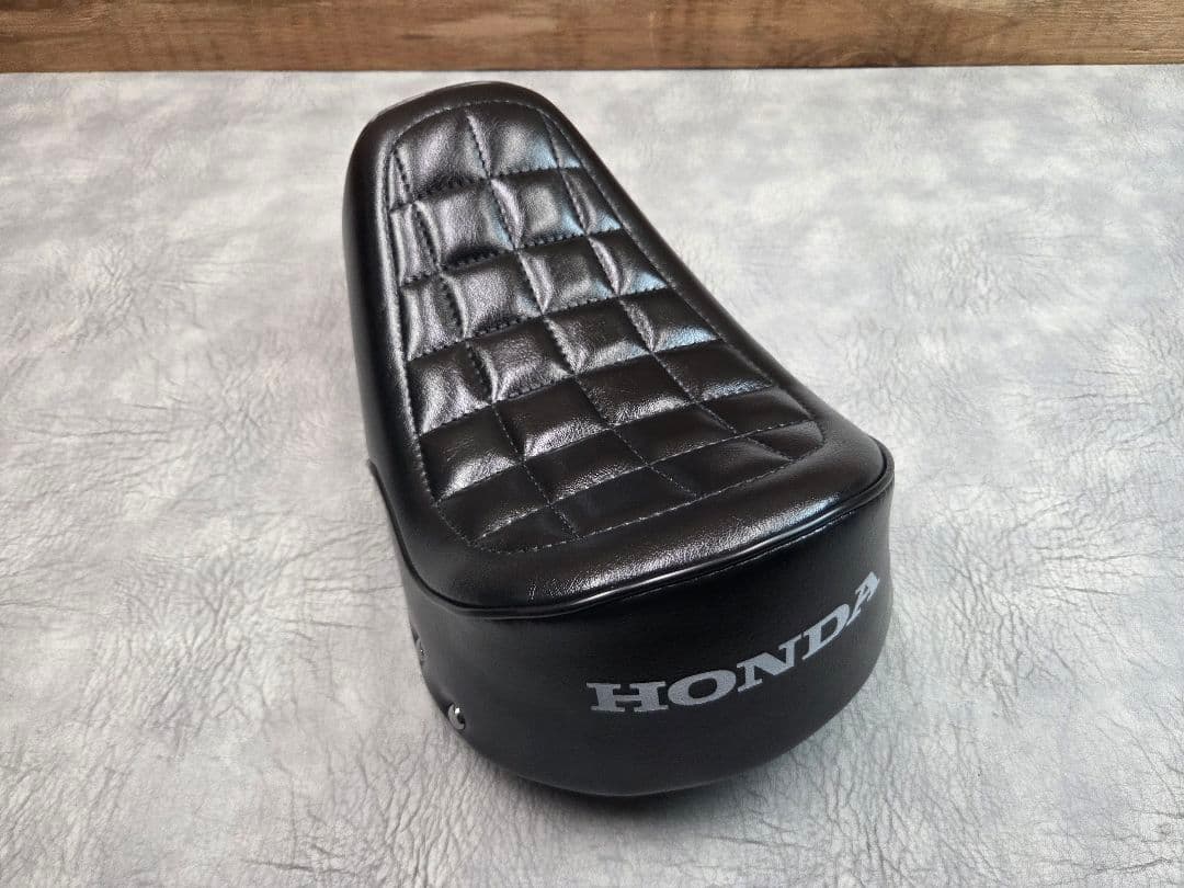 新品! モンキー 猫背シート Z50J/AB27 HONDA 艶あり黒レザー - メルカリ