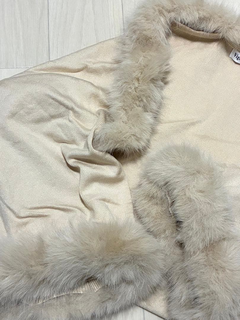 《大人気》elmyu ファーポンチョカーデ×チェーンワンピset パーティー白