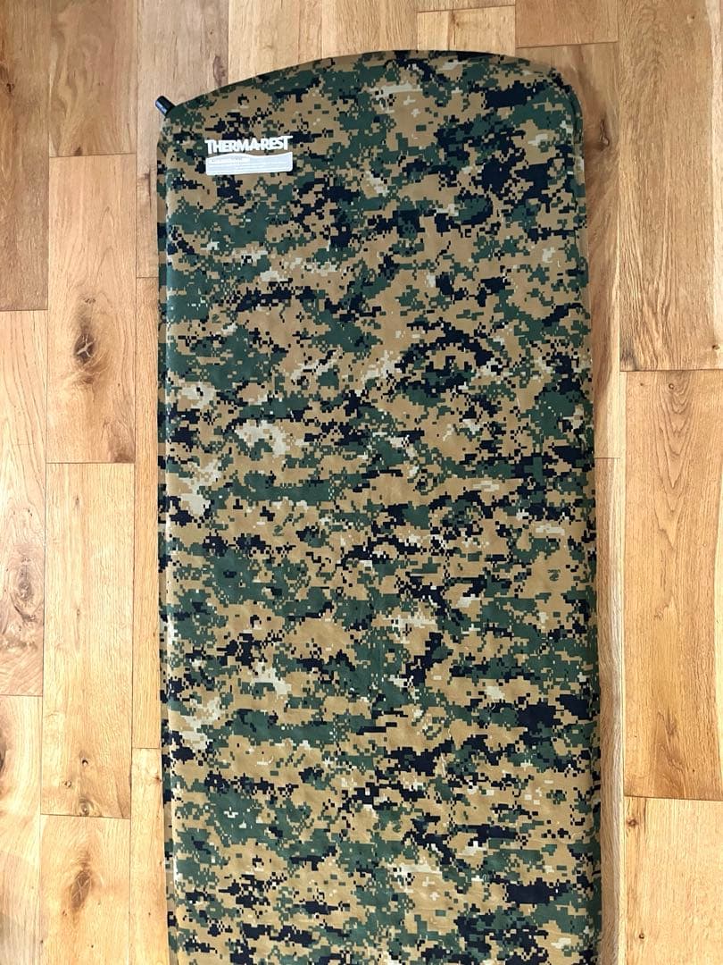 サーマレスト マーパッドライト ミリタリー レア - メルカリ