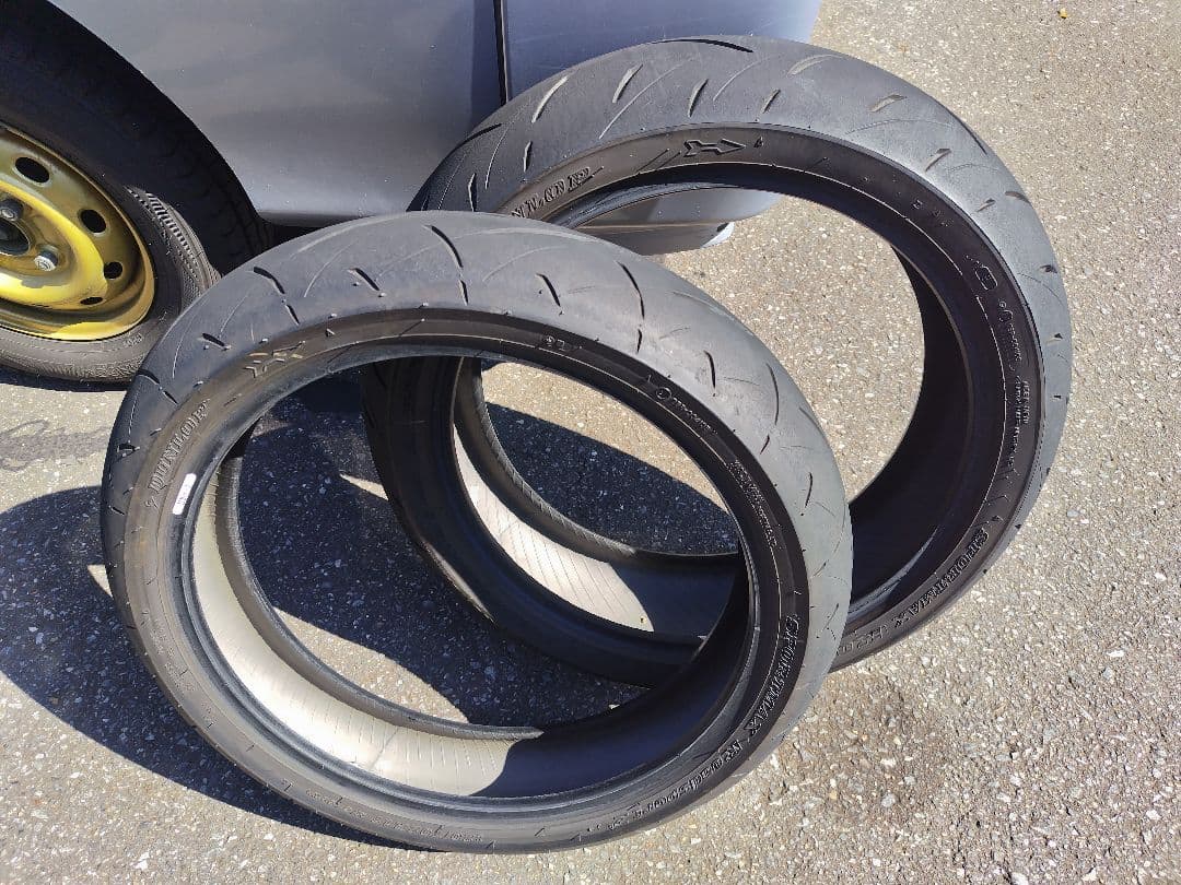 DUNLOP 中古 前後セット　120/70ZR17 180/55ZR17 Dunlop GPR 300 120/70ZR17 180/55ZR17 Front Rear Tire Set