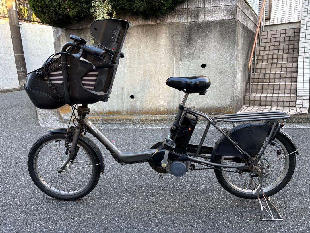 *引取希望*電動アシスト ギュットミニ 大容量 前チャイルドシート付 グレー 2026年最新】ギュットミニdx チャイルドシートの人気アイテム - メルカリ