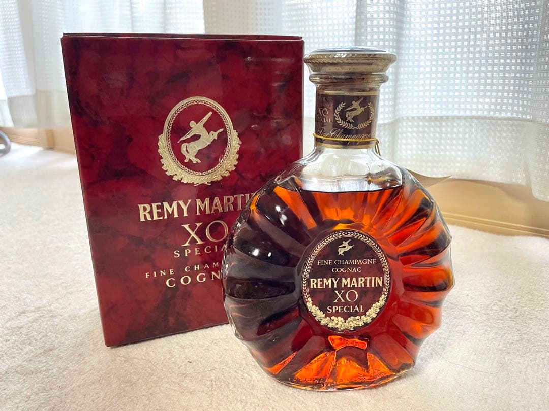 REMY MARTIN XO SPECIAL コニャック 箱入り - メルカリ