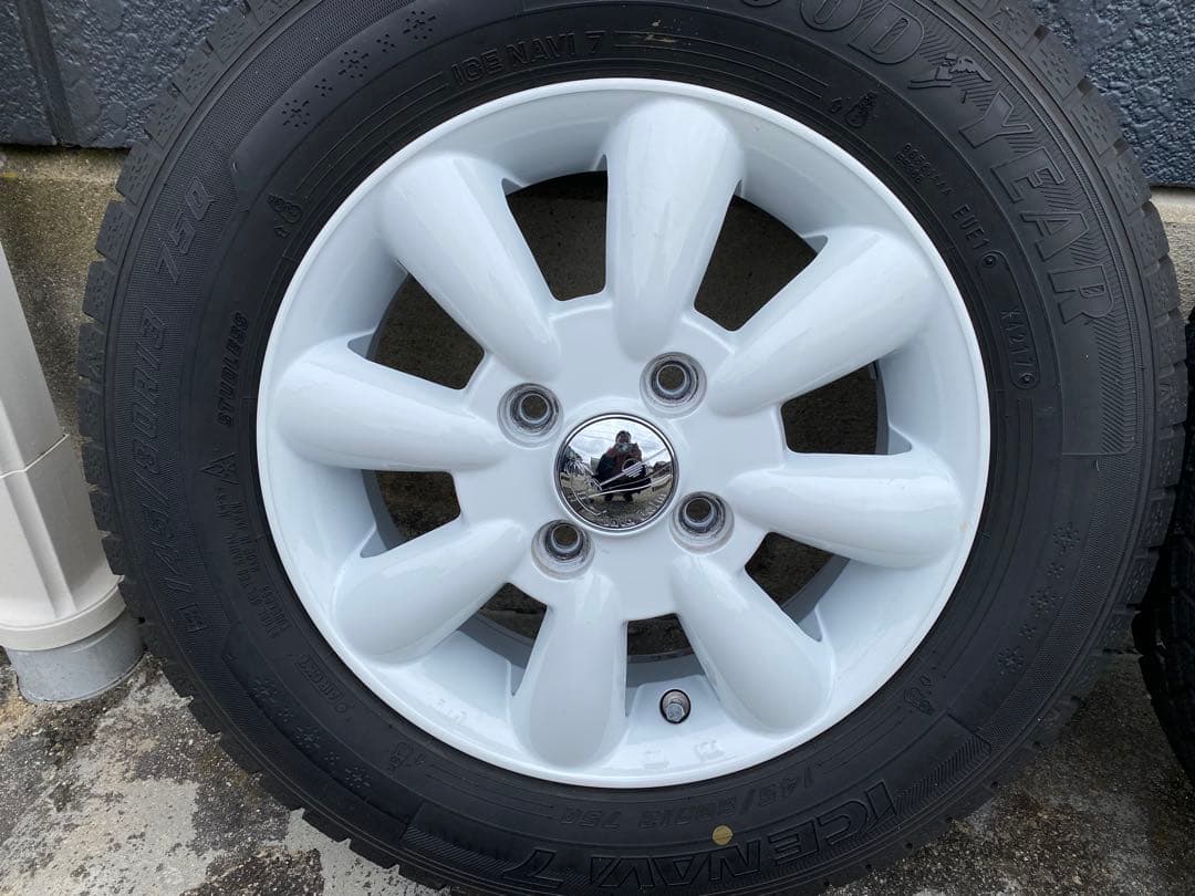 《yaa》ララパーム145/80R13 スタッドレスタイヤホワイトホイール