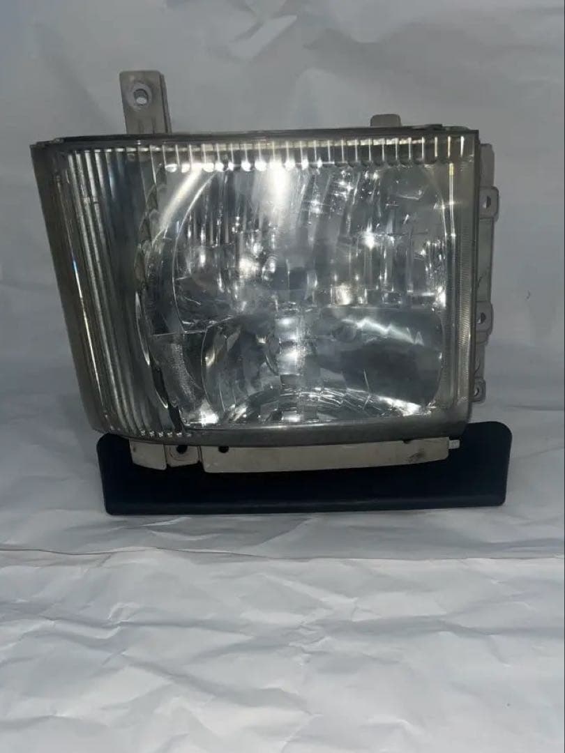 中古いすゞHID 純正 右ヘッドライト KOITO 110-21872 中古いすゞHID 純正 右ヘッドライト KOITO 110-21872 - メルカリ