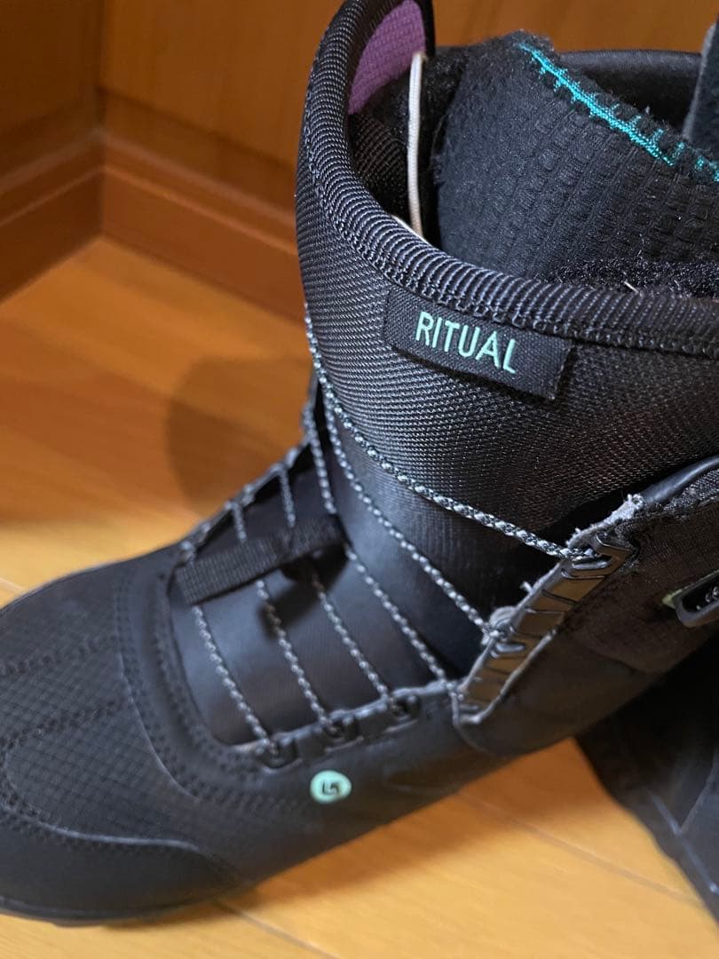 ★美品★BURTON RITUAL スノーボードブーツ 24.5cm