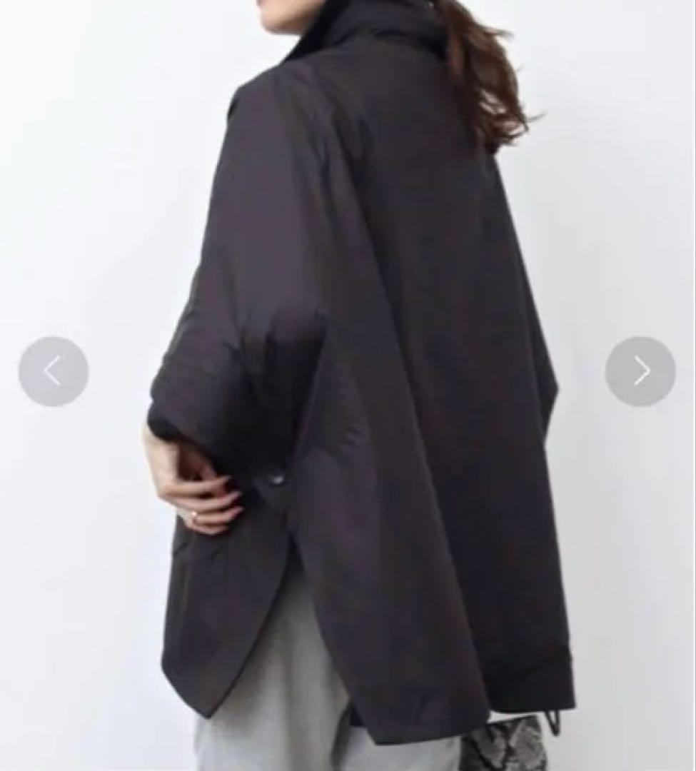 美品 HERENCIA シャギーリバーシブルポンチョ ブラック