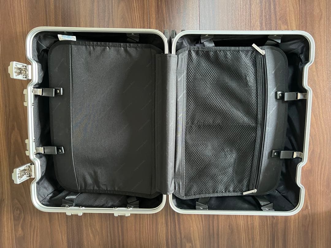 のり様専用】メルセデス・ベンツ 32L 機内持ち込み 4輪 TSAロック