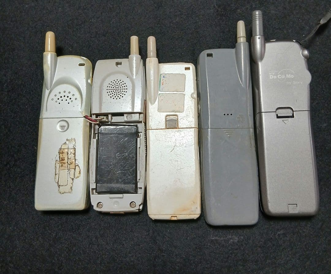 ジャンク品】携帯電話 ガラケー セルラーホンまとめて15台 都市鉱山