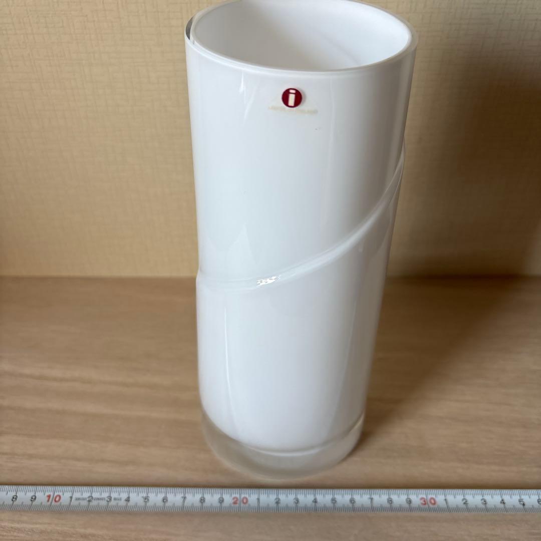 イッタラ オパールホワイト ガラス花瓶 ヴィンテージ フラワーベース