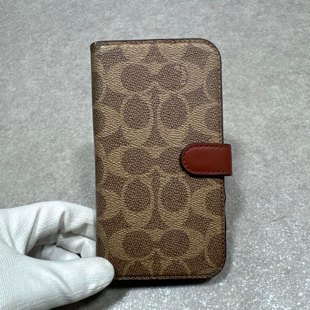 COACH コーチ シグネチャー iPhone13 手帳型ケース カバー - メルカリ