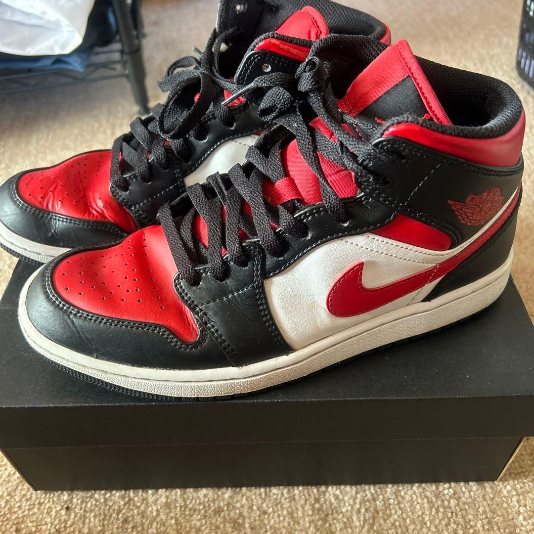 Nike Air Jordan 1 赤黒白 スニーカー - メルカリ