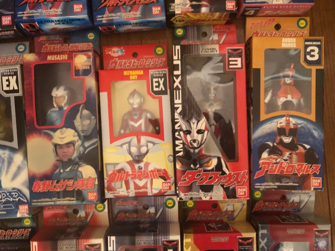 ト*ン様 ウルトラマン ソフビ ウルトラヒーローシリーズ バンダイ 怪獣