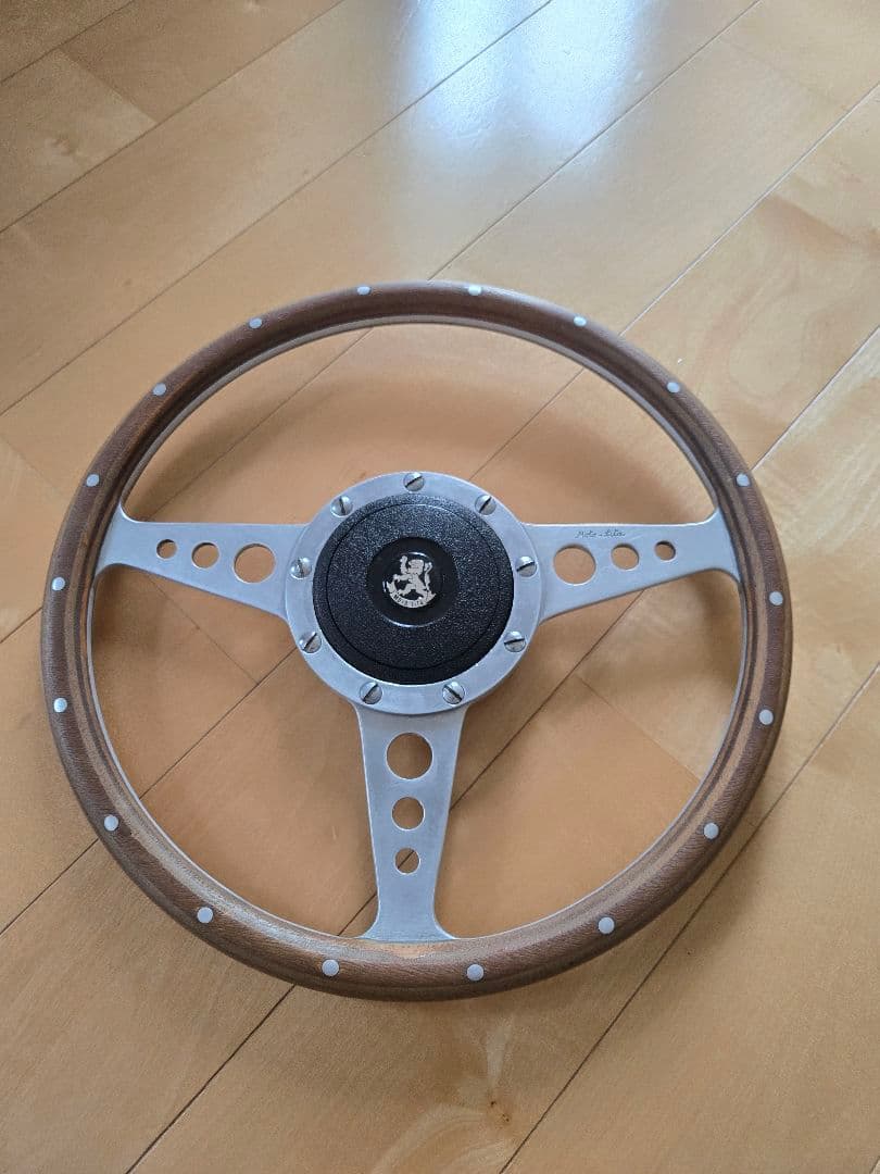 モトリタ　ステアリングホイール 楽天市場】Moto-Lita モトリタ マーク3 ステアリング Spokes:Slotted