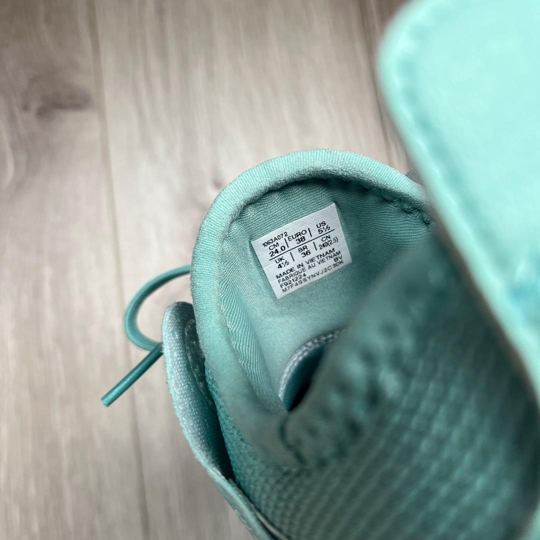 【美品】asics グライドノヴァ 24.0cm