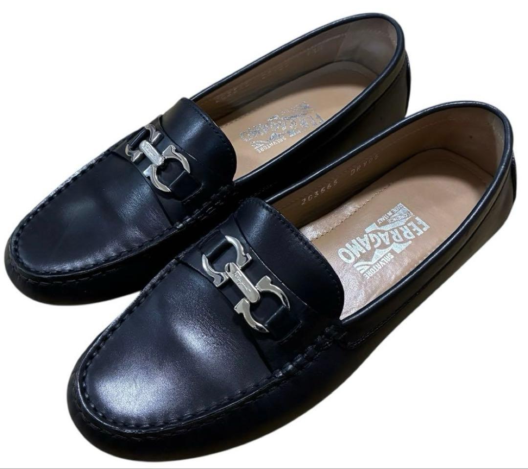 Salvatore Ferragamo ブラック レザー ドライビングシューズ FERRAGAMO (Salvatore Ferragamo) フェラガモ ドライビングシューズ