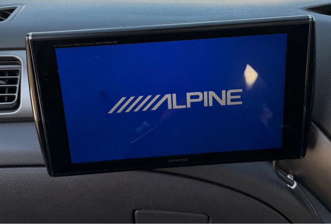 ALPINE 10.1インチ WSVGAモニター PKG-M1000V-BK ALPINE 10.1インチ WSVGAモニター PKG-M1000V-BK - メルカリ