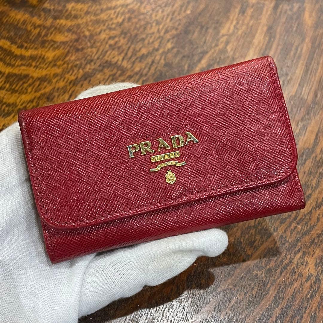 PRADA プラダ キーケース サフィアーノ 6連 - メルカリ