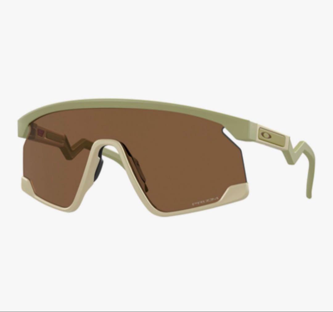 超希少　新品未使用　oakley オークリーbxtr サングラス巨人坂本選手着用 固定観念や名誉に捉われない、オークリーのライフスタイルキャンペーン