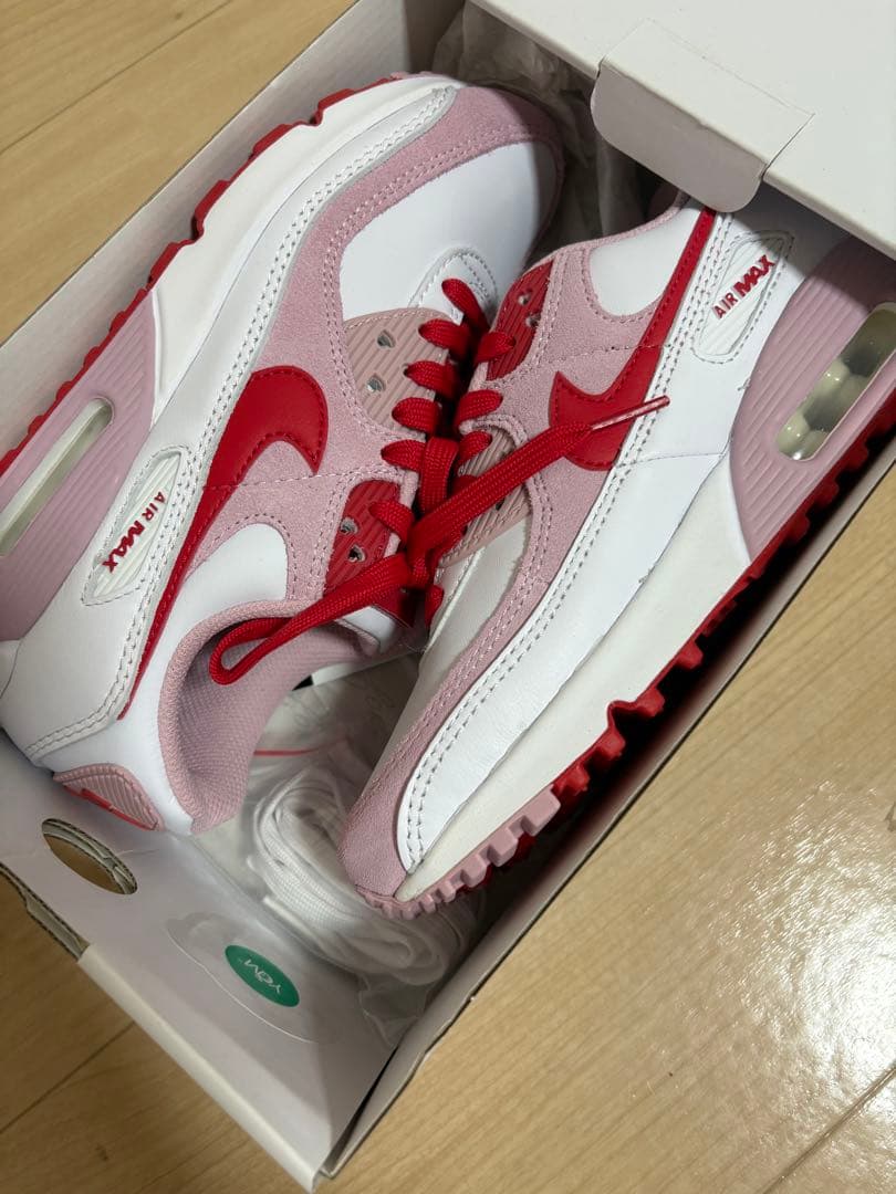 新品未使用NIKE エアマックス90 バレンタインデー　22.5cm