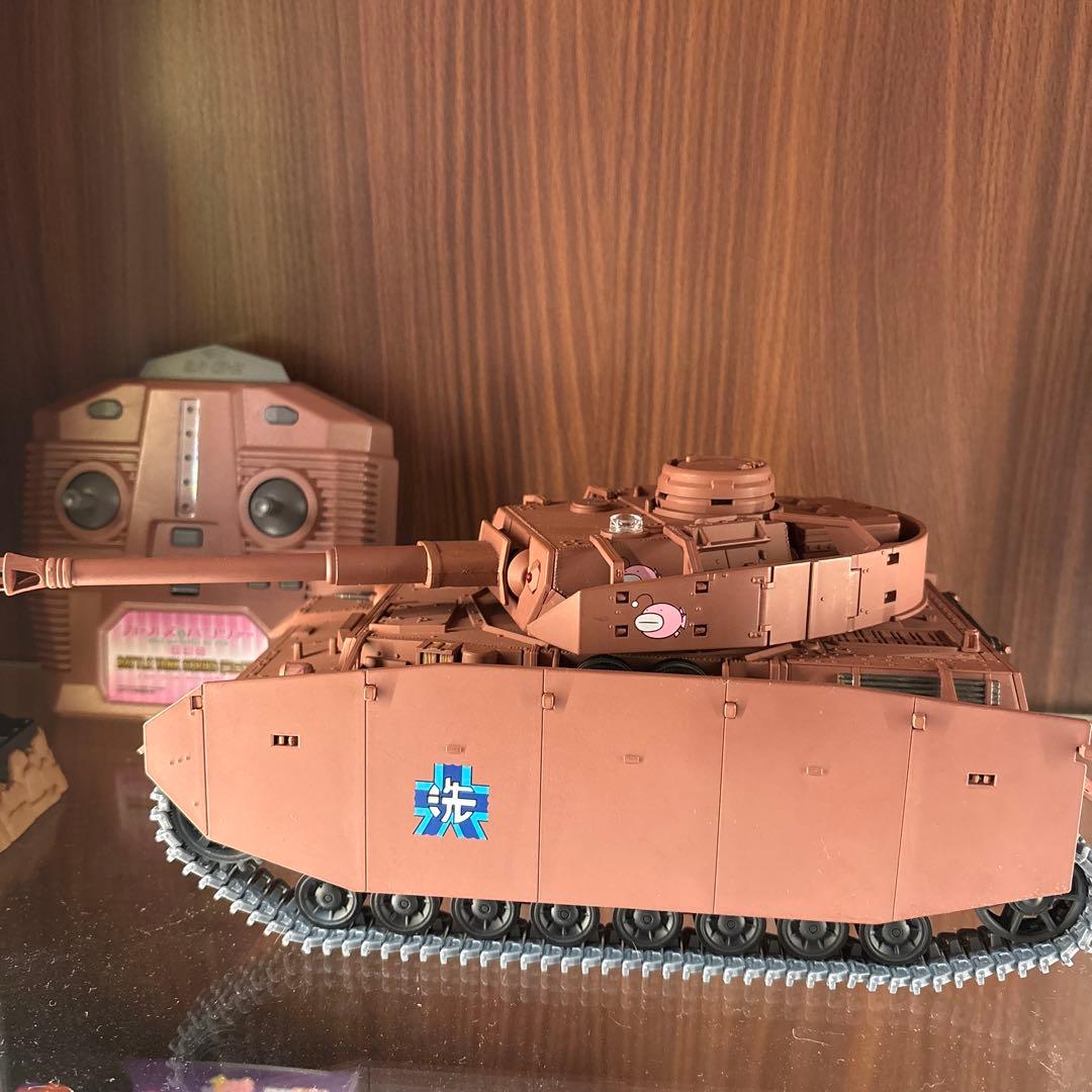 ガルパン1/24 県立大洗女子学園 あんこうチーム IV号戦車H型(D型改) 週刊 ガールズ＆パンツァー Ⅳ号戦車H型（D型改）をつくる：ホーム