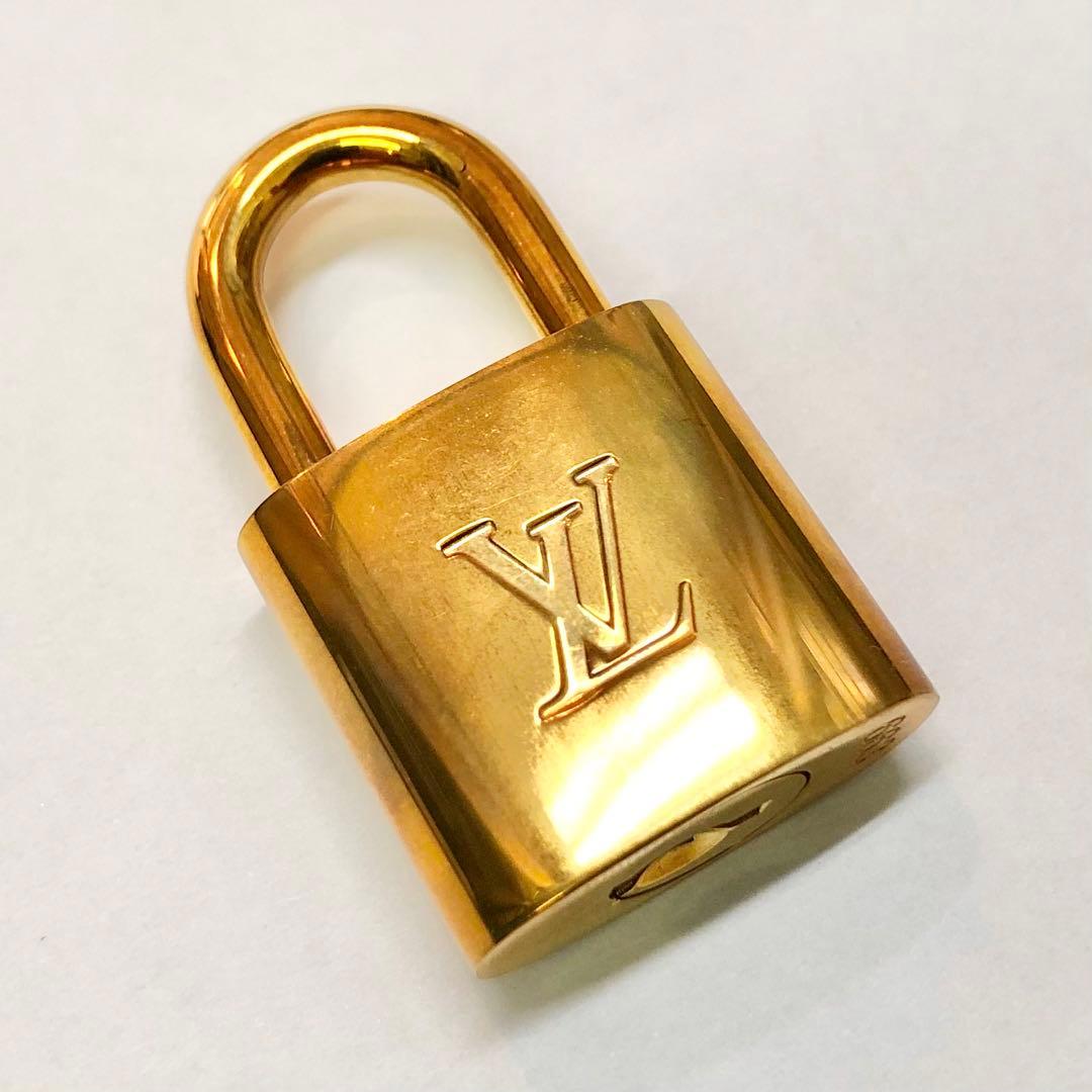 LV ルイヴィトン パドロック 南京錠のみ カデナ 663 ブランド 鍵