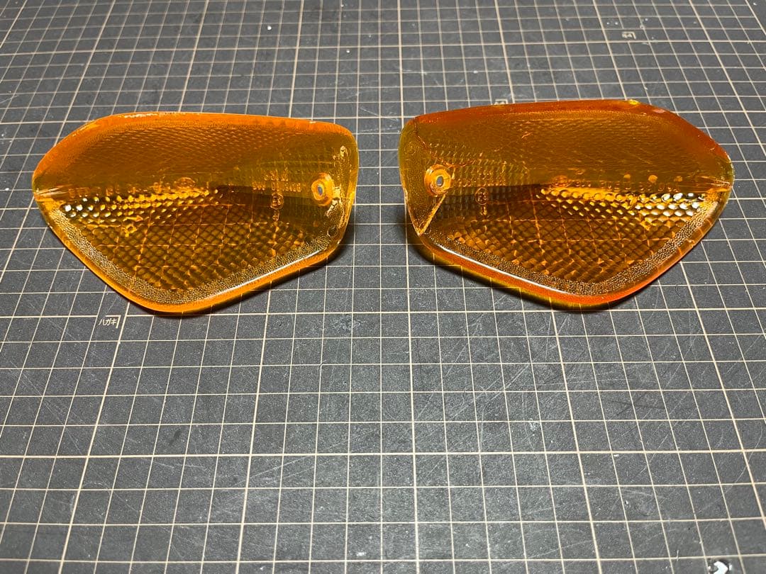 DUCATI PASO 750 ウインカーレンズ　ドゥカティ　パソ DUCATI PASO 750 ウインカーレンズ ドゥカティ パソ - メルカリ