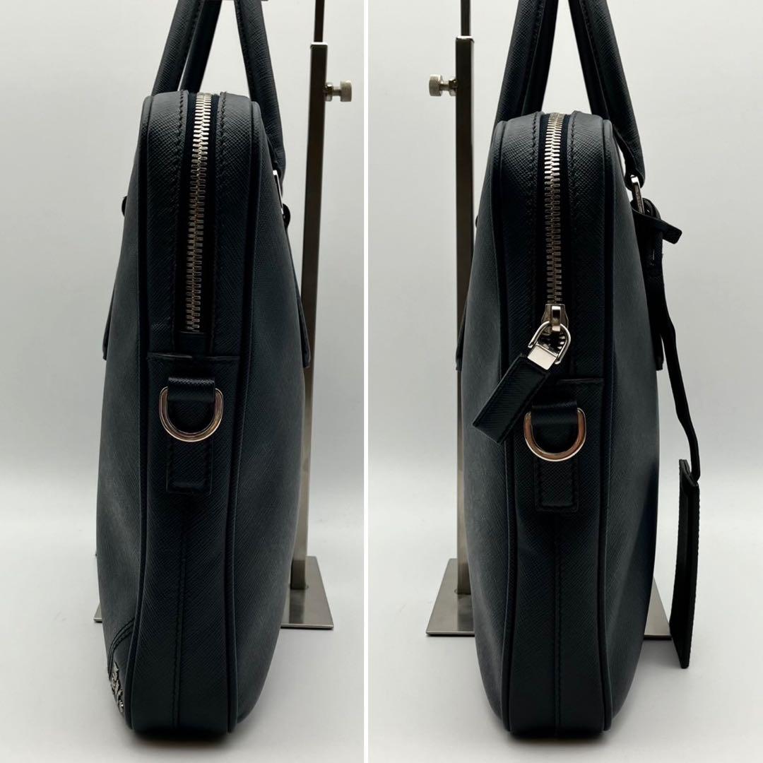 極美品】プラダ 2way ブリーフケース サフィアーノレザー ネイビー
