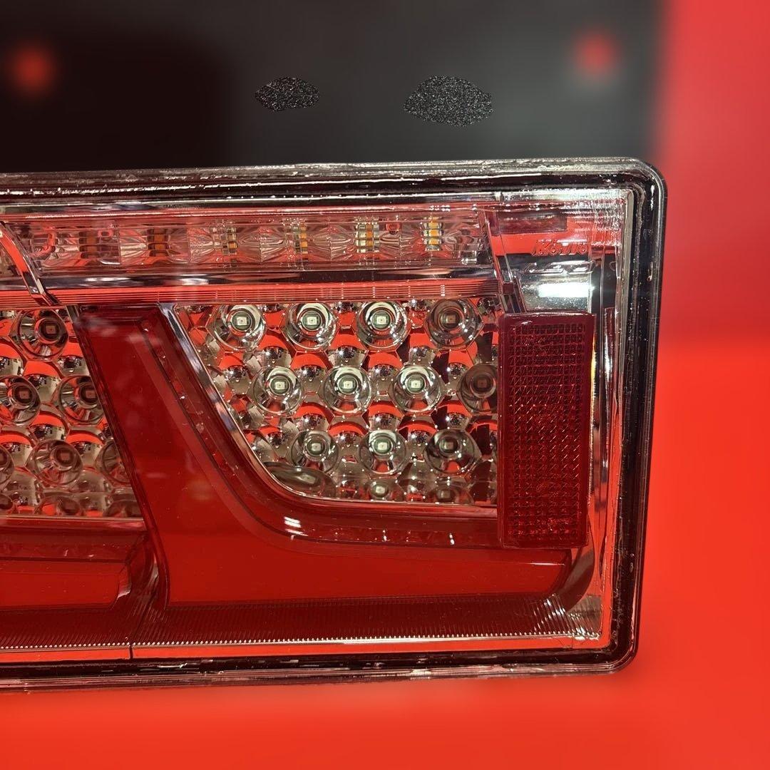 No.35 小糸 トラック用 4t 10t ノーマルタイプ（助手席側）左L - メルカリ